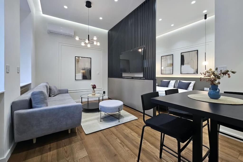 Central Life Belgrado Exterior foto